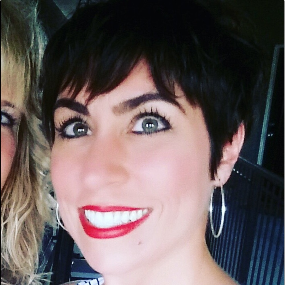 Meet your Posher, Vanessa